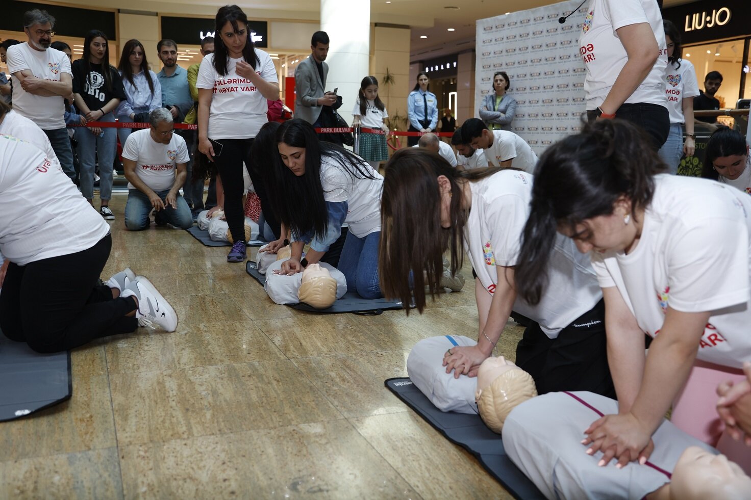 usaid-ve-ust-nin-ortaq-layihesi-urek-massaji-oyrenmeyin-tebligi-ucun-maariflendirici-tedbir-kecirib